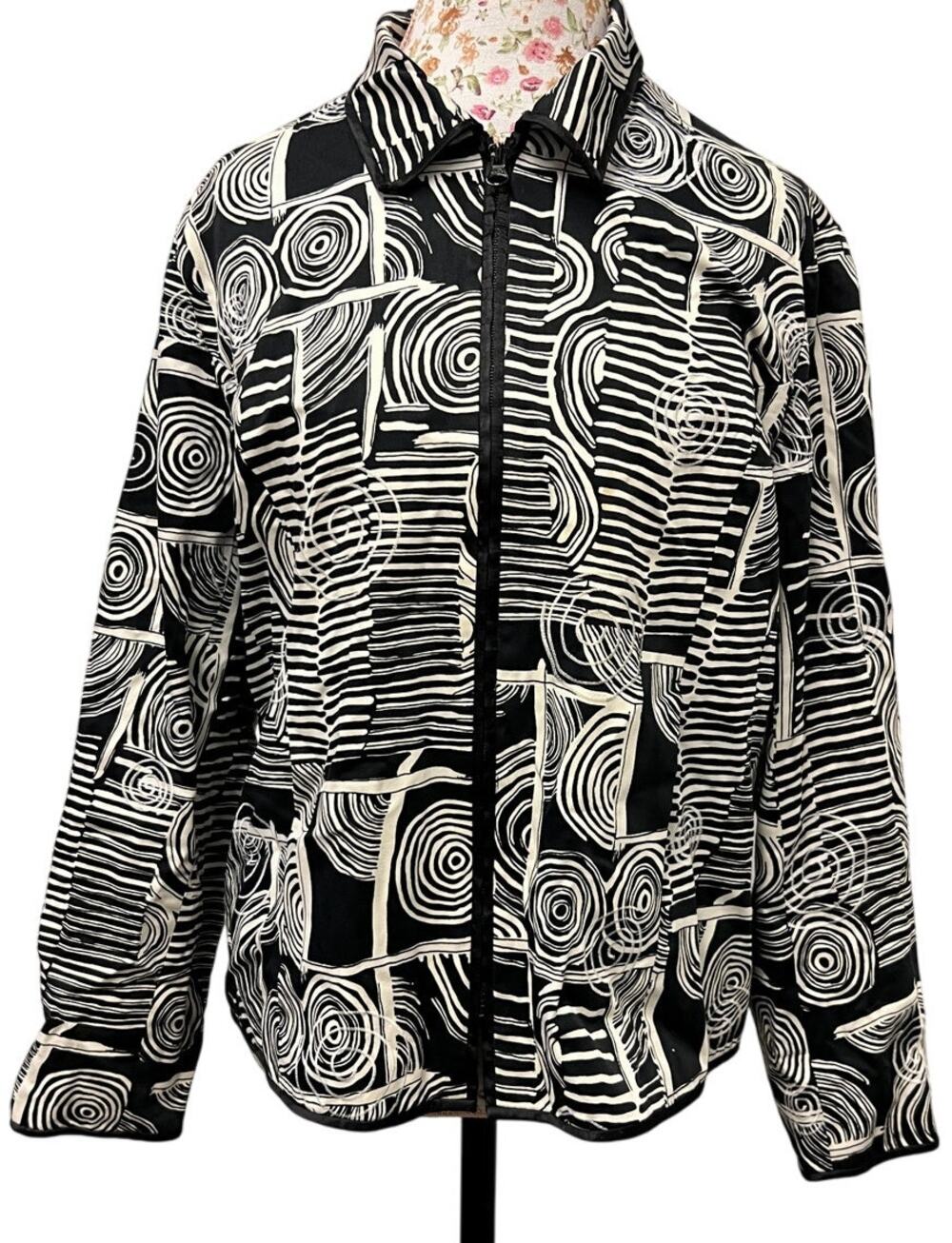 ⚫ Laura Ashley Abstract Print Zip Jacket – Black White 90s Artsy Windbreaker